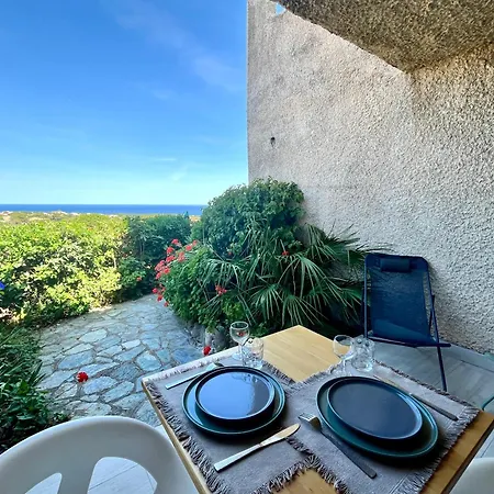 Joli Studio Vue Mer Avec Terrasse Et Jardinet A Sant Ambroggio Lumio  Exterior foto
